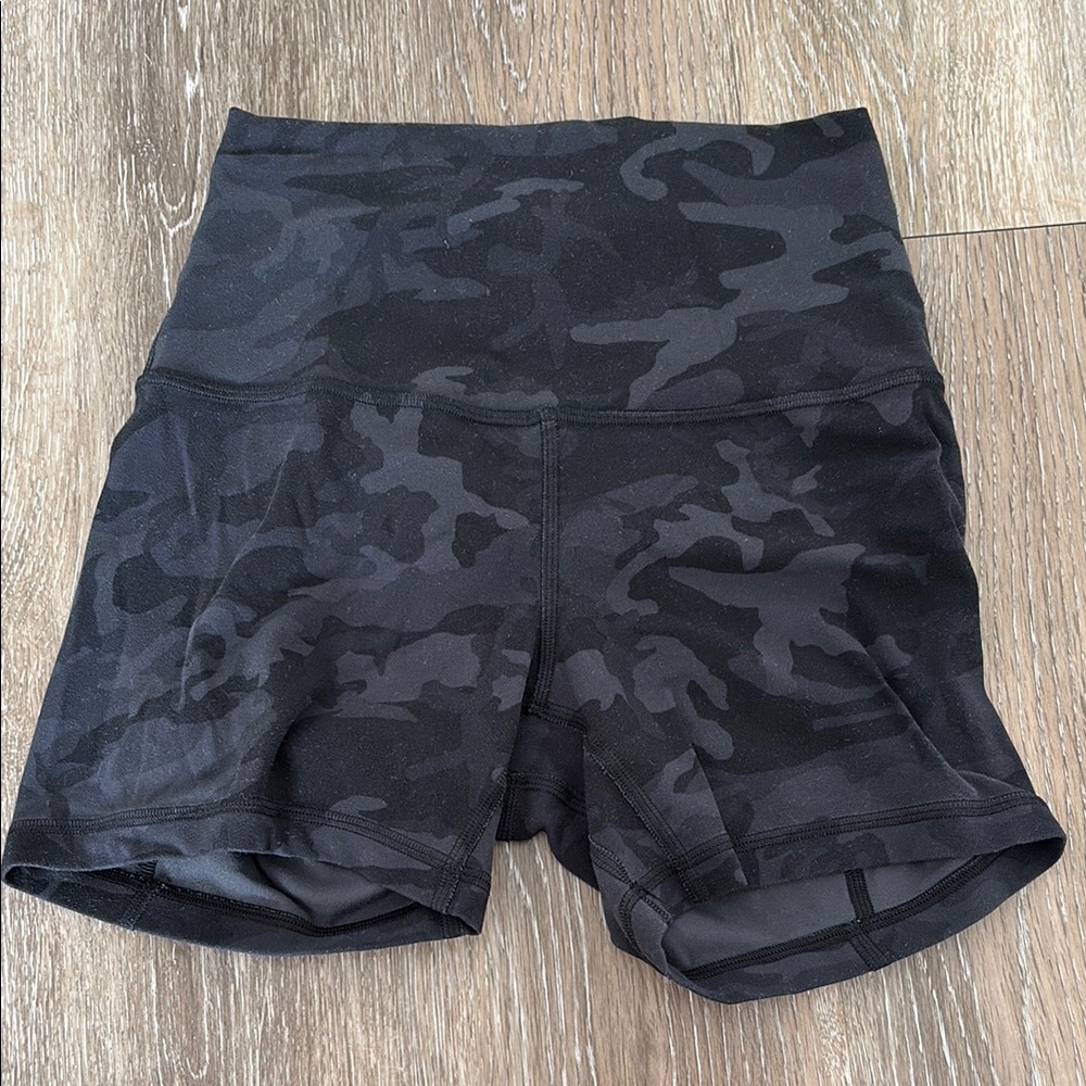 lululemon align short camo 4 inch inseam size 4